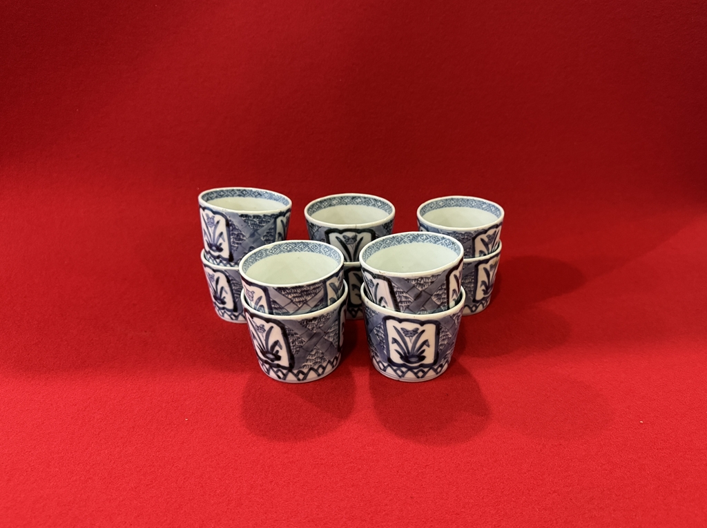 岡山で江戸後期の蕎麦猪口を買取させてもらいました。の画像