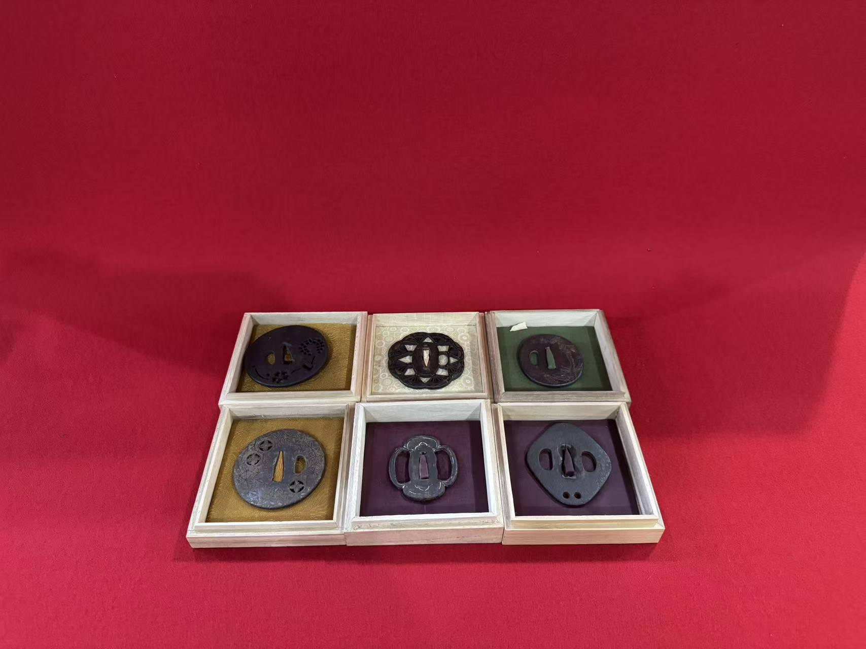 岡山県里庄町で日本刀の鍔を買取させてもらいましたの画像