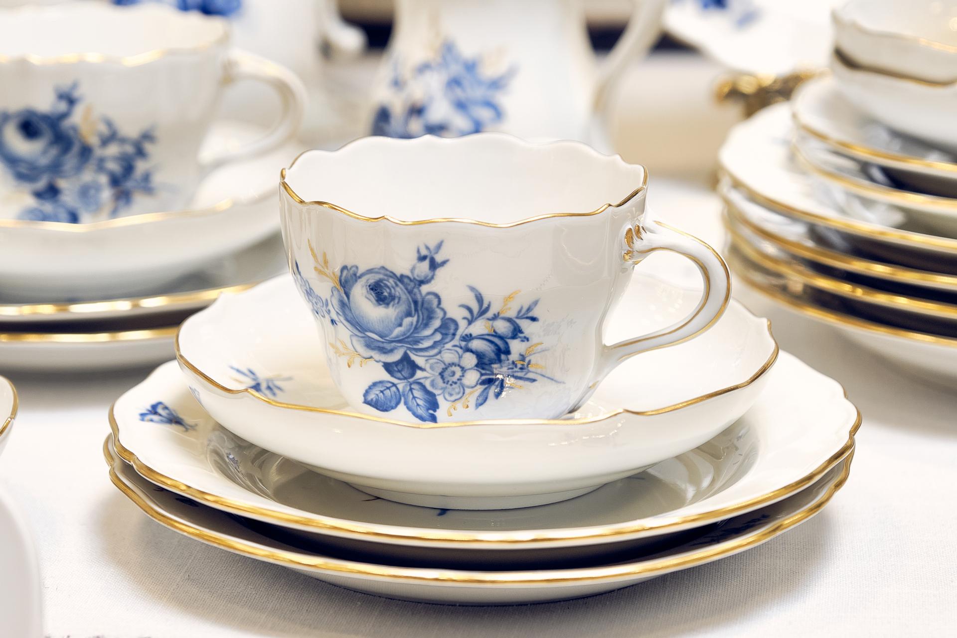 古陶磁器の画像